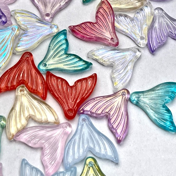 70pc GLASS Mermaid Tails Charms Jewelry Making Crafting DIY Bracelets 925 Bundle - Picture 8 of 16